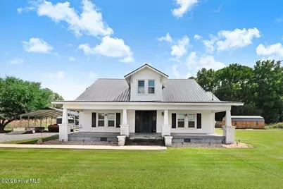2912 W Nc Highway 55, Mount Olive, NC 28365 - Photo 1