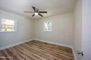 411 Lafayette St, Clinton, NC 28328 - Photo 16