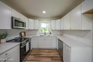 411 Lafayette St, Clinton, NC 28328 - Photo 10