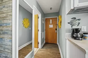 602 W Fort Macon Rd, Atlantic Beach, NC 28512 - Photo 6