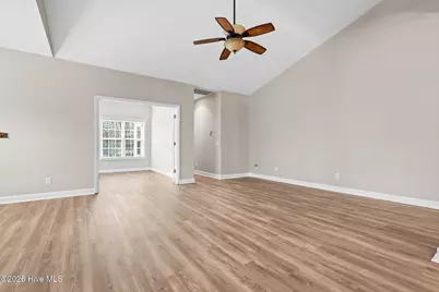 10 Topsail Court, Carolina Shores, NC 28467 - Photo 6