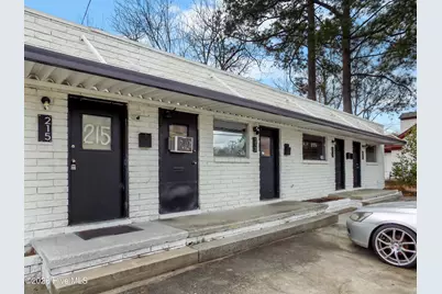 215 W Bassett Street, Rocky Mount, NC 27803 - Photo 2