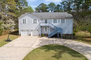 1121 Barkentine Dr, New Bern, NC 28560 - Photo 1