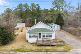 406 Howard St, Columbia, NC 27925 - Photo 8