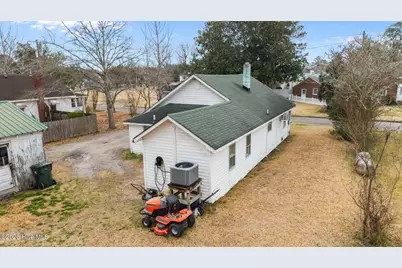 406 Howard Street, Columbia, NC 27925 - Photo 10