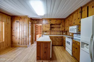 120 W 12th St, Washington, NC 27889 - Photo 8