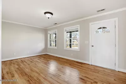 133 Crescent Street, Pine Level, NC 27568 - Photo 6