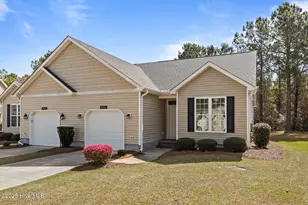 3303 Hogan Ct, Morehead City, NC 28557 - Photo 2