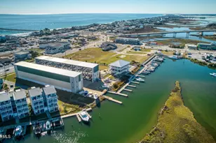 111 N New River Dr, Surf City, NC 28445 - Photo 10