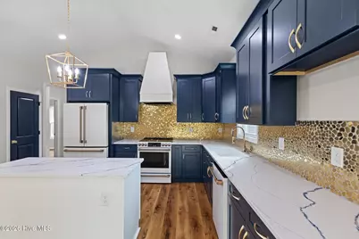 411 Wade Drive, Richlands, NC 28574 - Photo 14