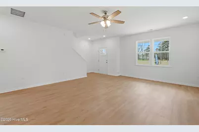 308 S Vann Street, Burgaw, NC 28425 - Photo 6