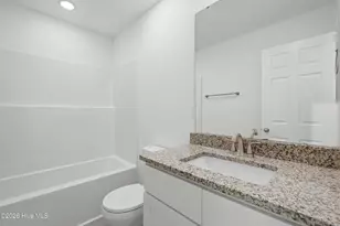 708 W Hayes St, Burgaw, NC 28425 - Photo 24