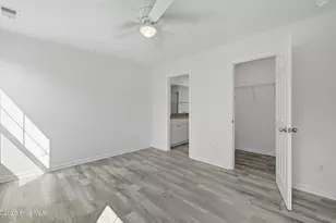 708 W Hayes St, Burgaw, NC 28425 - Photo 20