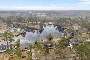 327 Plantation Dr, New Bern, NC 28562 - Photo 48
