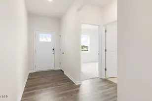 103 Charlies Bnd Wy, Spring Lake, NC 28390 - Photo 2