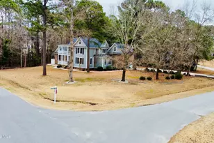 201 Madison Ct, Swansboro, NC 28584 - Photo 1