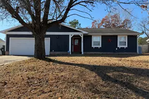 6662 Brookshire St, Fayetteville, NC 28314 - Photo 1