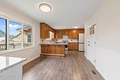 303 N Lincoln Street, Benson, NC 27504 - Photo 22