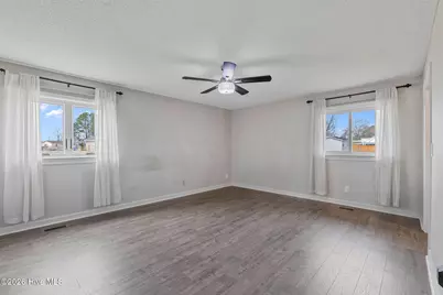 303 N Lincoln Street, Benson, NC 27504 - Photo 30