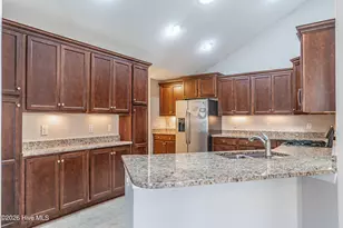 117 W Chelsea Ct, Southern Pines, NC 28387 - Photo 8