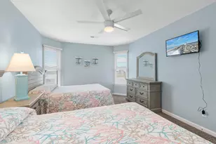 168 E 1st St, Ocean Isle Beach, NC 28469 - Photo 18