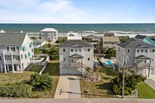 1903 Emerald Dr, Emerald Isle, NC 28594 - Photo 4