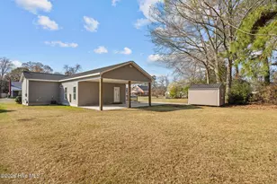 102 E Purvis St, Robersonville, NC 27871 - Photo 18