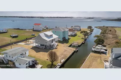 314 Easy Street, Cape Carteret, NC 28584 - Photo 2
