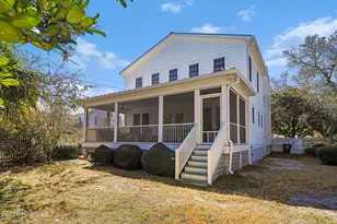 819 Broad St, Beaufort, NC 28516 - Photo 48