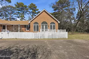 1514 Crescent Dr, Elizabeth City, NC 27909 - Photo 6