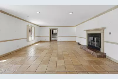 1514 Crescent Drive, Elizabeth City, NC 27909 - Photo 16