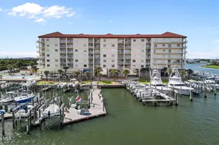 100 Olde Towne Yacht Clb Dr, Beaufort, NC 28516 - Photo 10
