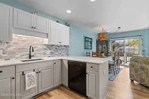 116 Periwinkle Dr, Emerald Isle, NC 28594 - Photo 8