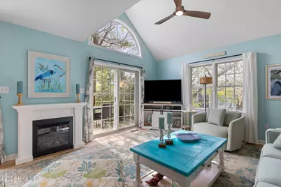 116 Periwinkle Drive #West, Emerald Isle, NC 28594 - Photo 4