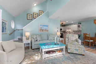 116 Periwinkle Dr, Emerald Isle, NC 28594 - Photo 10