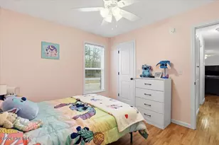 525 W Edwards St, Princeton, NC 27569 - Photo 12
