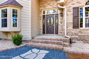 105 Ritter Dr, West End, NC 27376 - Photo 2