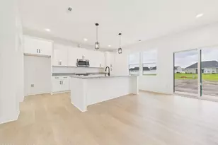 305 Spinnaker St, Elizabeth City, NC 27909 - Photo 8