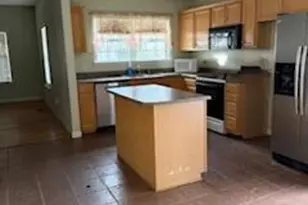 623 Trevis Ln, Wilmington, NC 28412 - Photo 2