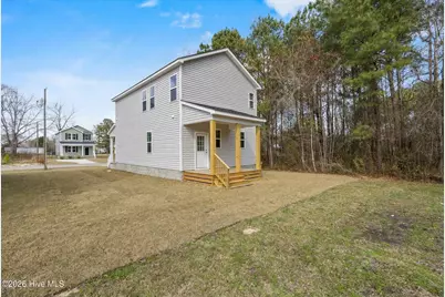 709 W Hayes Street, Burgaw, NC 28425 - Photo 32