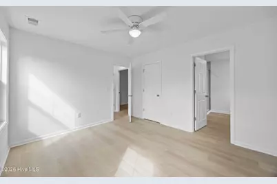 709 W Hayes Street, Burgaw, NC 28425 - Photo 20