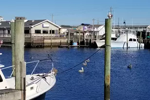 510 Canal Dr, Carolina Beach, NC 28428 - Photo 52