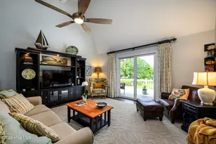 302 Plantation Dr, New Bern, NC 28562 - Photo 24