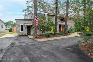 302 Plantation Dr, New Bern, NC 28562 - Photo 82