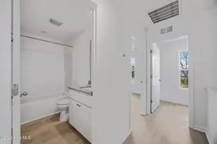 711 W Hayes St, Burgaw, NC 28425 - Photo 26