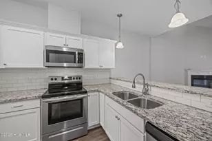 1819 Fox Den Way, Greenville, NC 27858 - Photo 8