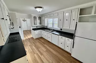 2112 Leon Dr, Greenville, NC 27858 - Photo 10