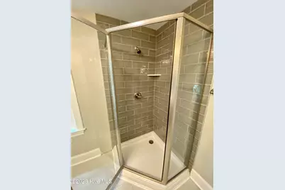 1910 E 9th Street, Greenville, NC 27858 - Photo 8
