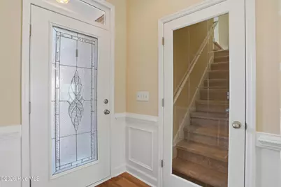 718 Sloop Pointe Lane, Kure Beach, NC 28449 - Photo 4