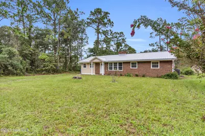 17 Burton Road, Southport, NC 28461 - Photo 2
